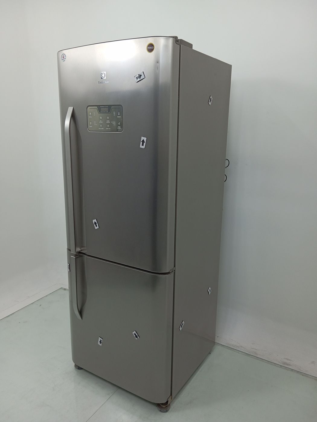 REFRIGERADOR ELECTROLUX IB53X DUAS PORTAS INV