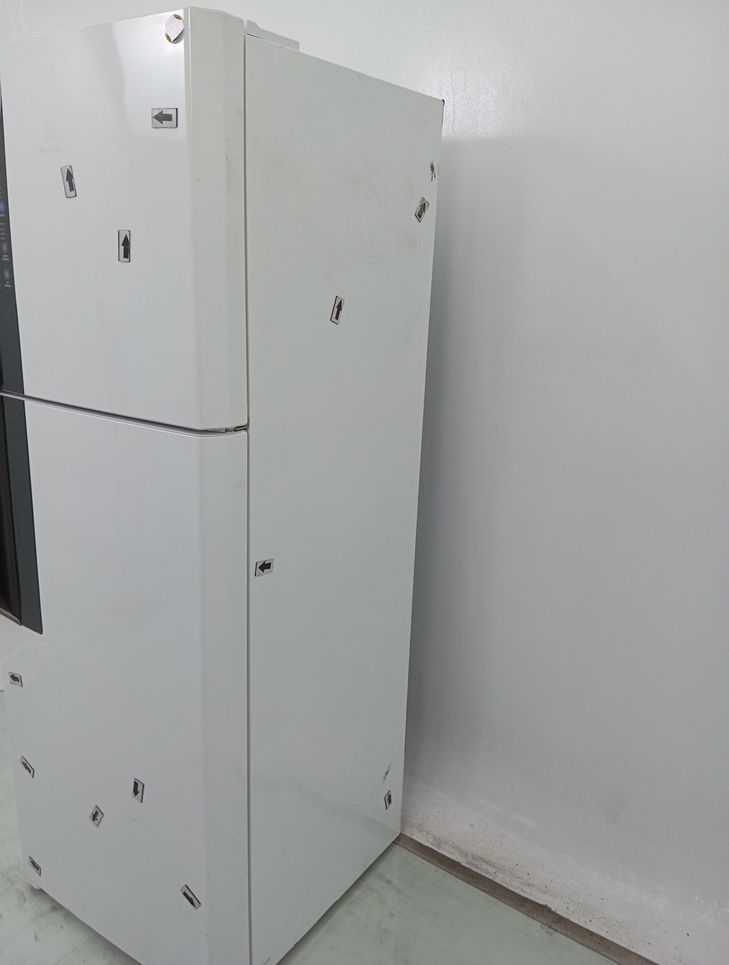 GELADEIRA ELECTROLUX DF56 FROST FREE 474 DUPL
