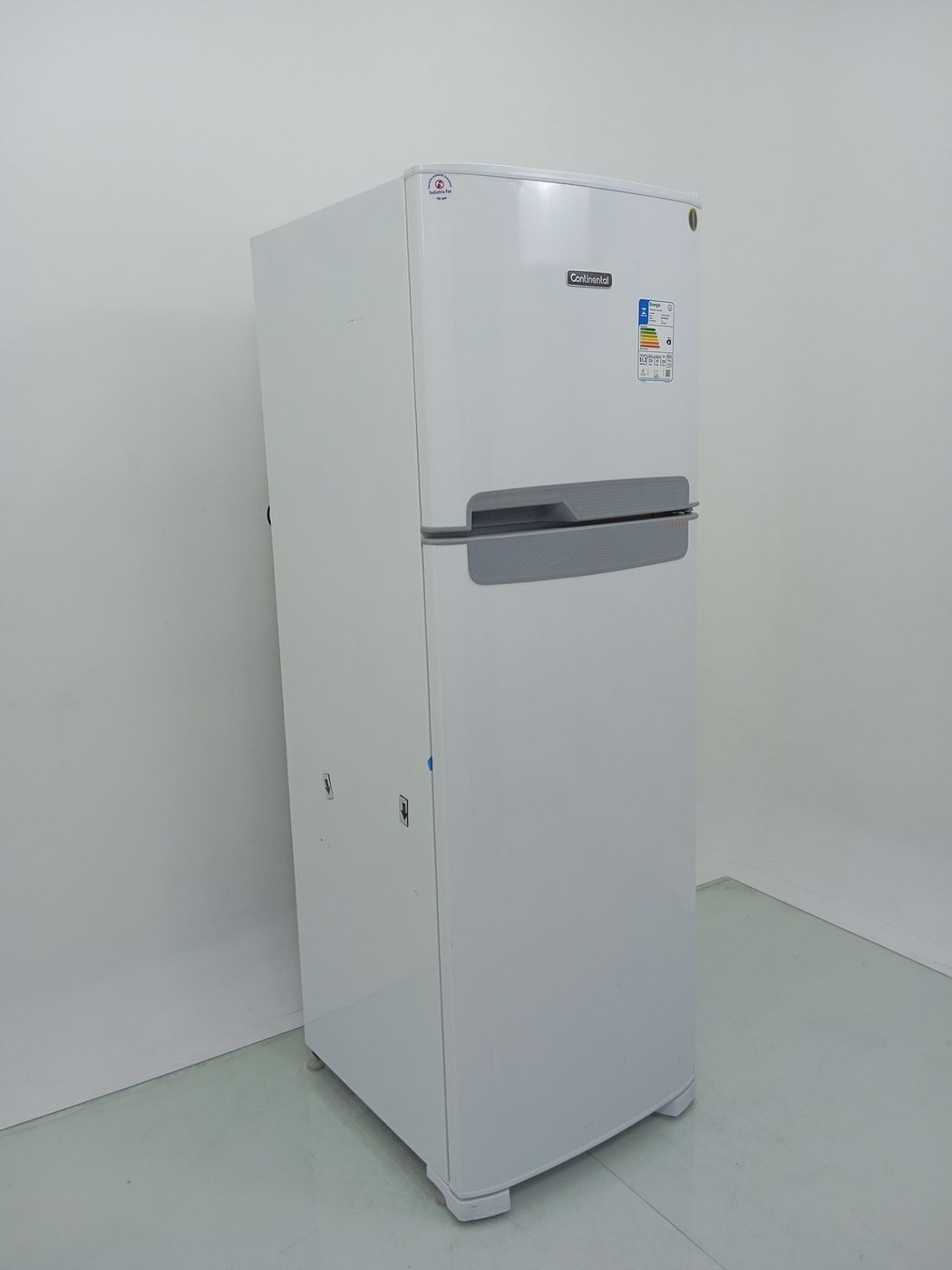 REFRIGERADOR ELECTROLUX TC41-   FROST FREE 37