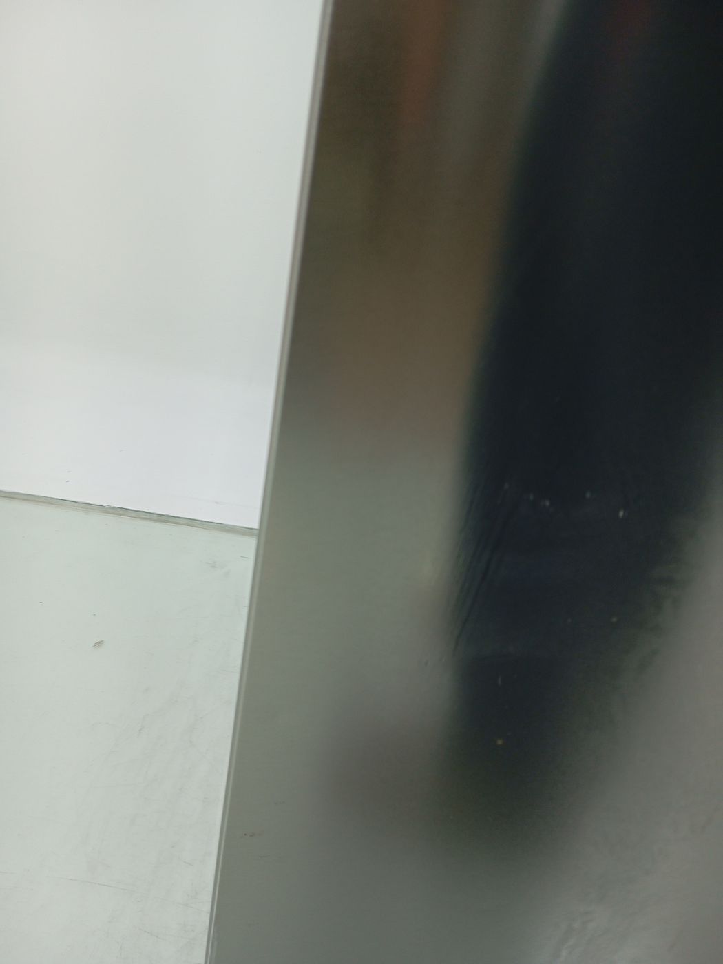 REFRIGERADOR ELECTROLUX IM8S - Refrigerador E