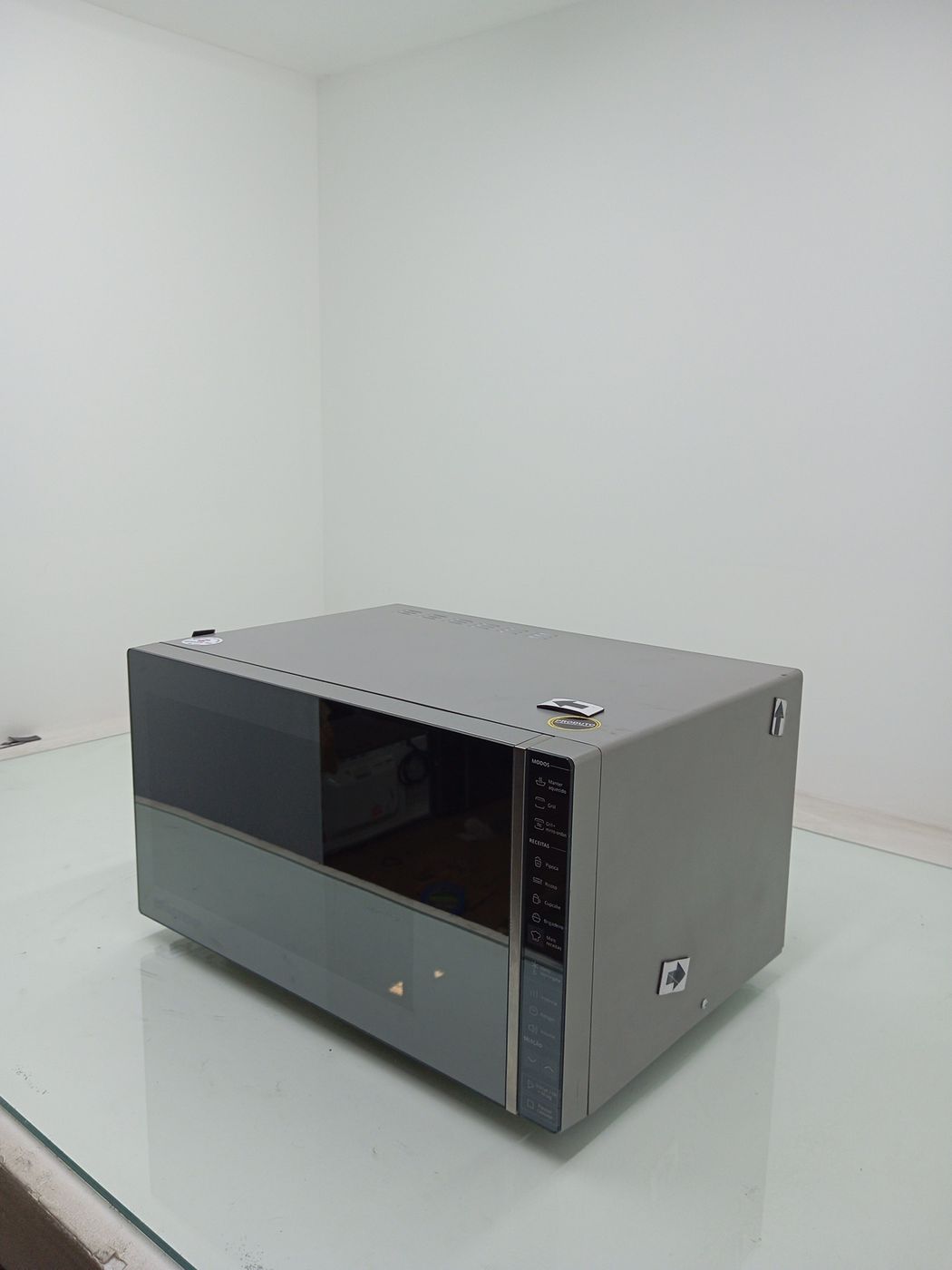 MICRO-ONDAS BRASTEMP 32L C/ PAINEL INTEGRADO 
