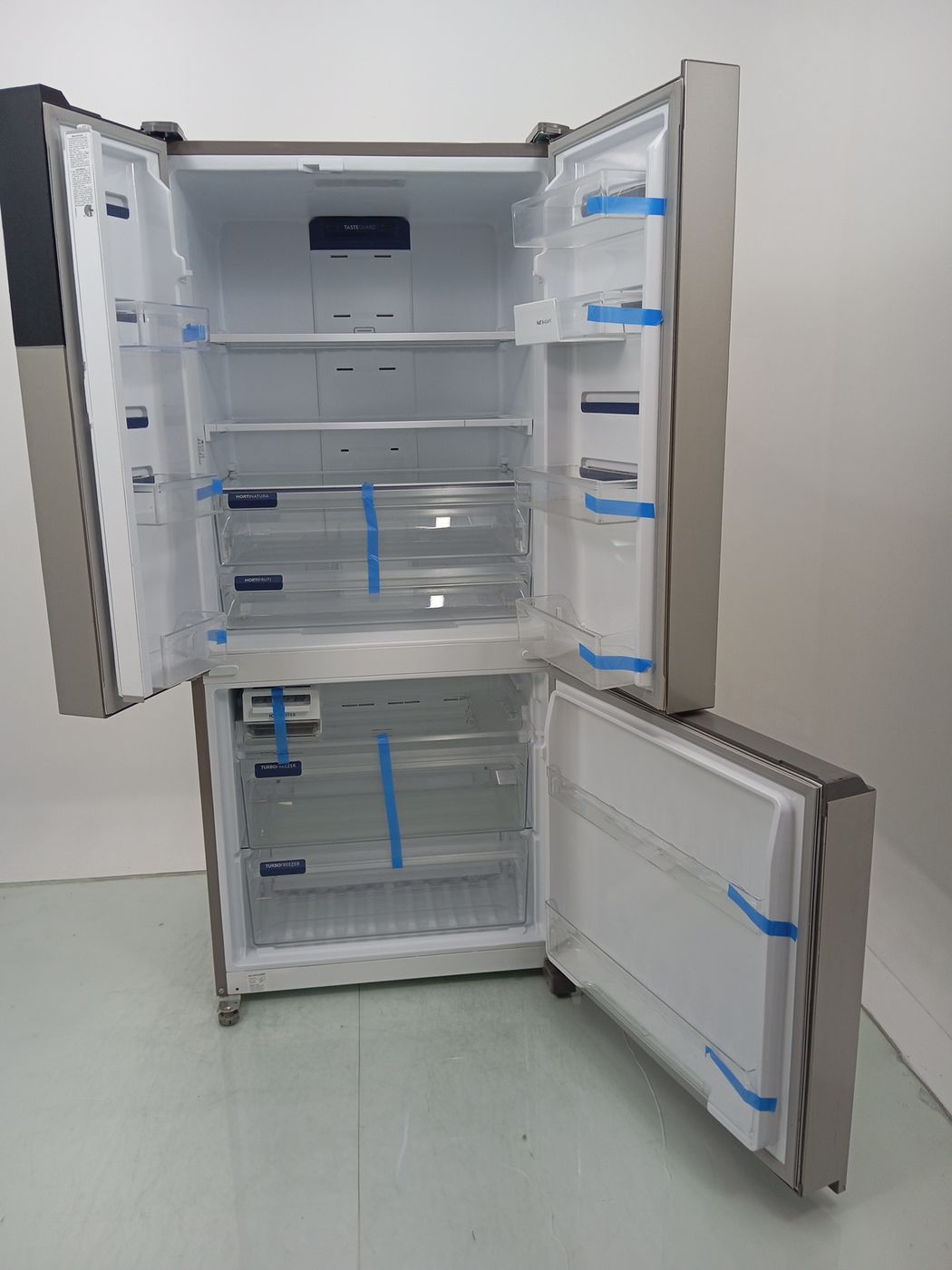 REFRIGERADOR ELECTROLUX IM8S - Refrigerador E