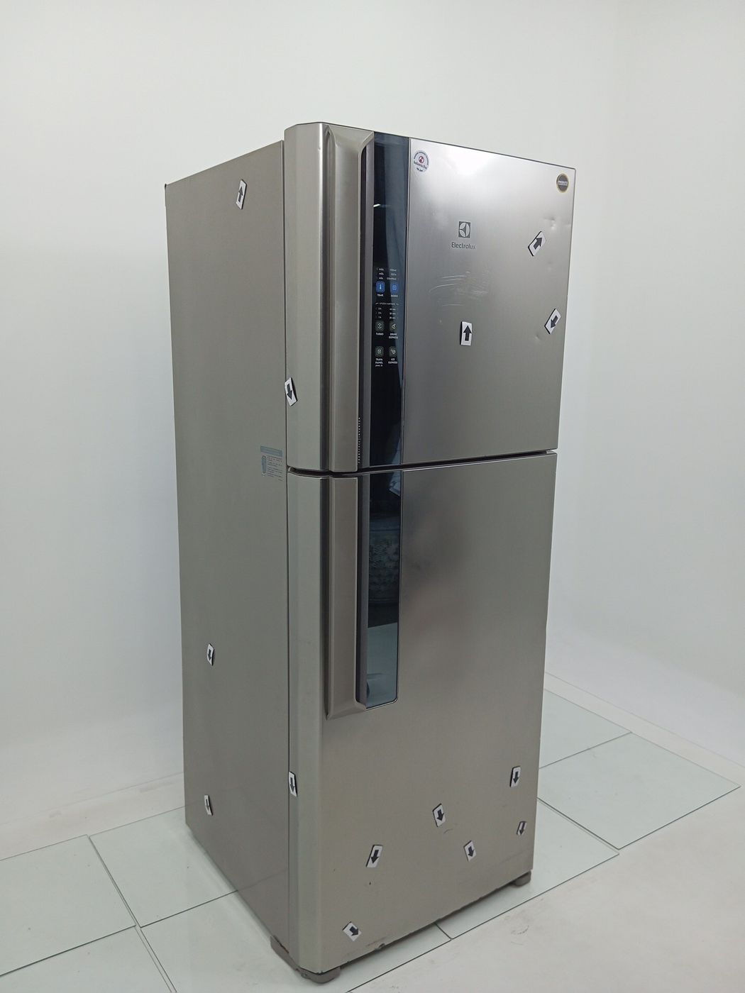 REFRIGERADOR ELECTROLUX IF55S TOP FREEZER INV
