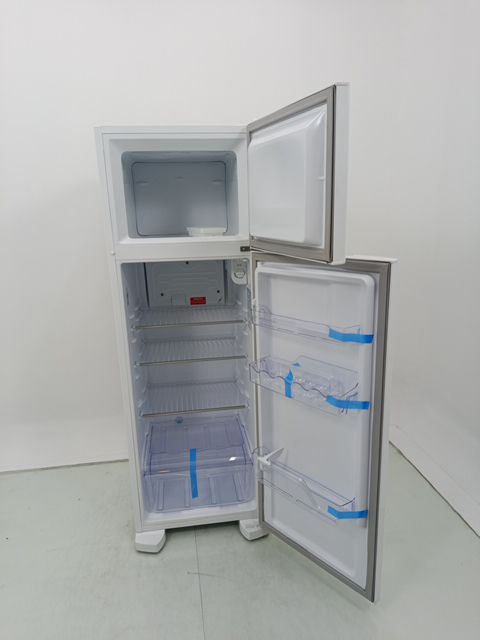 REFRIGERADOR ELECTROLUX DC35A CYCLE DEFROST 2