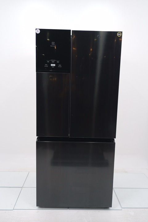 REFRIGERADOR ELECTROLUX IM8B FROST FREE INVER