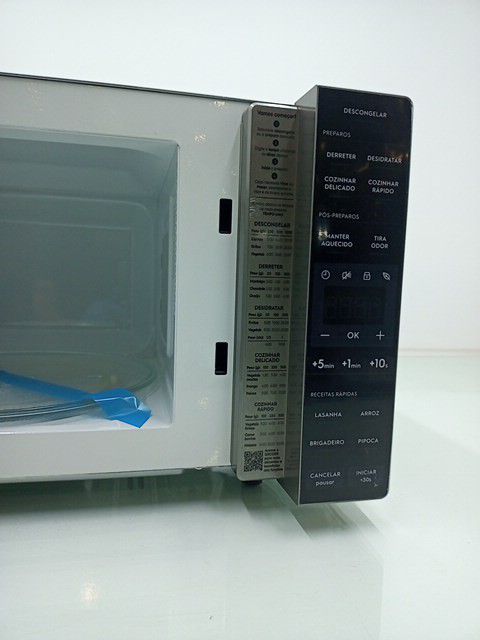 MICRO-ONDAS ELECTROLUX ME23S 23L EFFICIENT - 