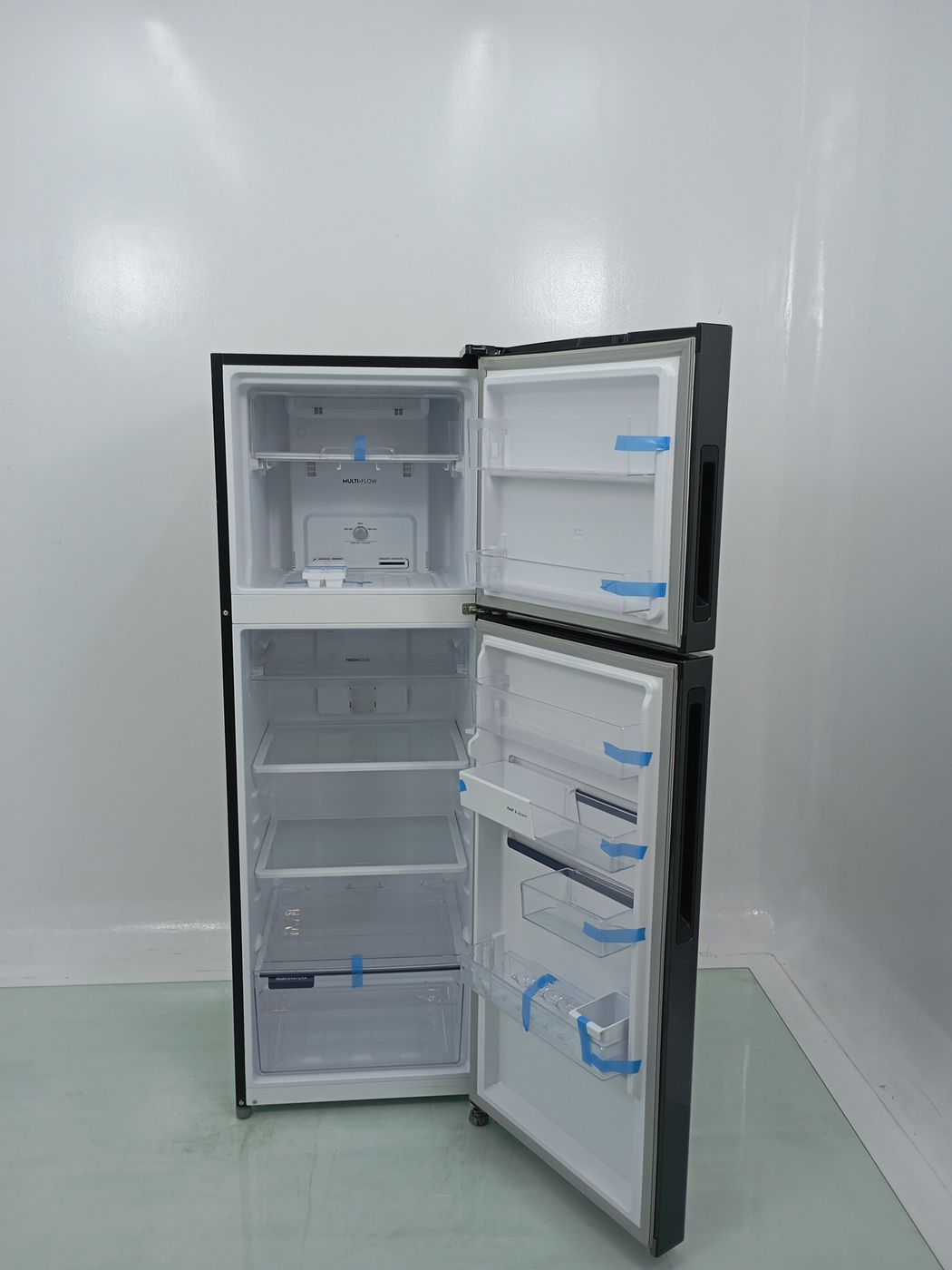 GELADEIRA ELECTROLUX IF43B FROST FREE INVERTE