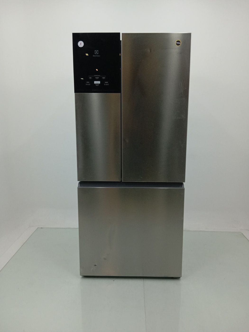REFRIGERADOR ELECTROLUX IM8S FROST FREE INVER