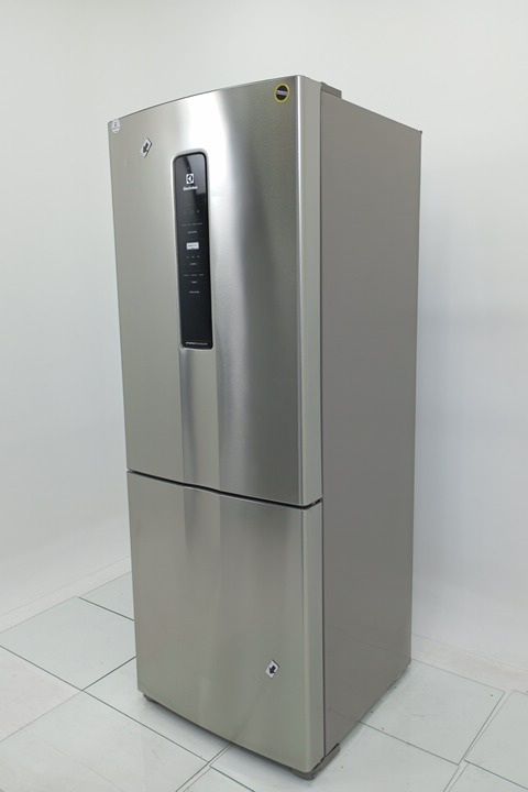REFRIGERADOR ELECTROLUX IB7S FROST FREE INVER