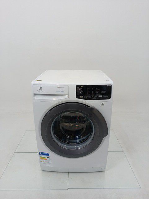 LAVADORA ELECTROLUX FRONT LOAD LFE11 11KG INV