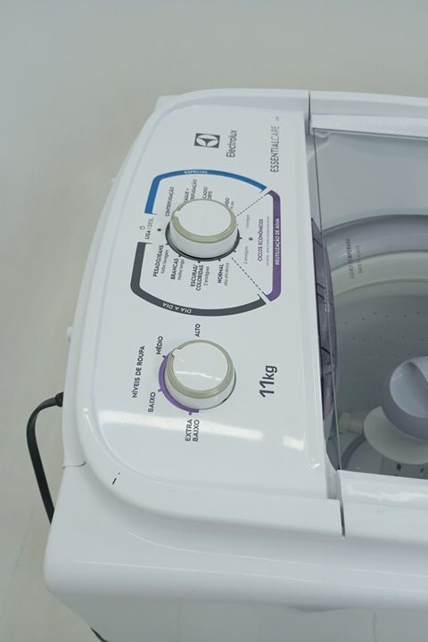LAVADORA ELECTROLUX LES11 11KG ESSENTIAL - BR