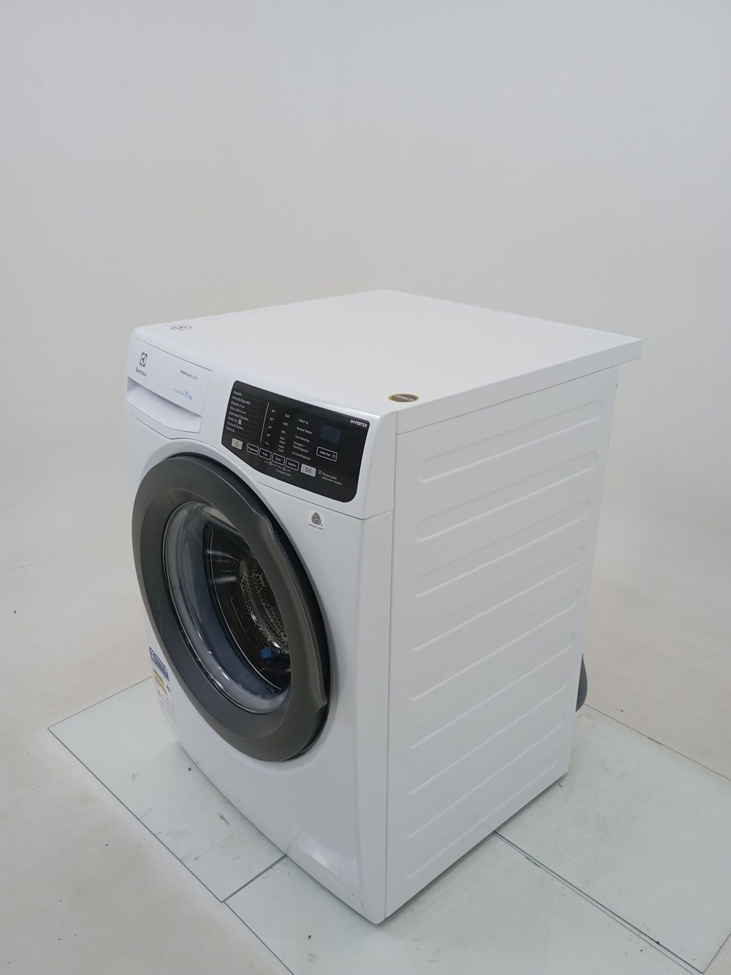 LAVADORA ELECTROLUX LFE11 - Lavadora Electrol
