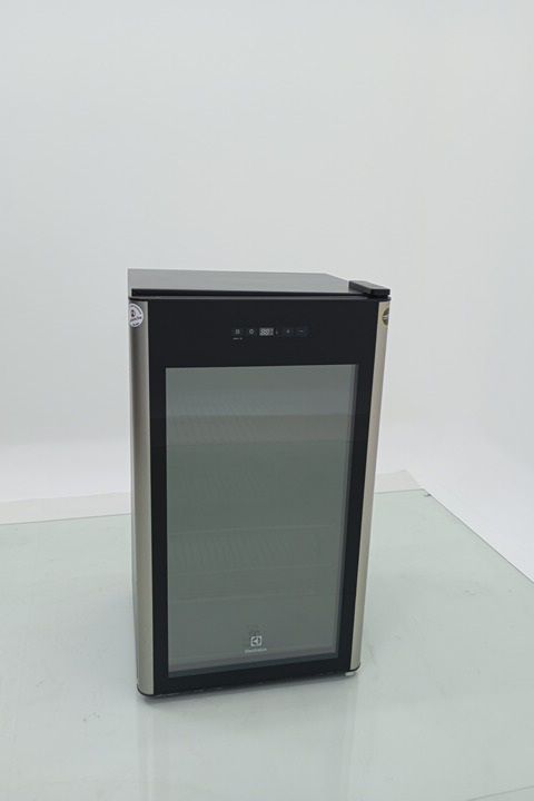 CERVEJEIRA ELECTROLUX BCG96 96L MULTI DRINKS 