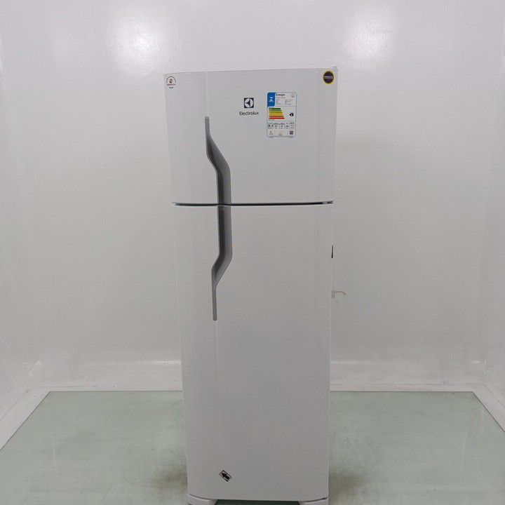GELADEIRA ELECTROLUX DC35A CYCLE DEFROST 260L