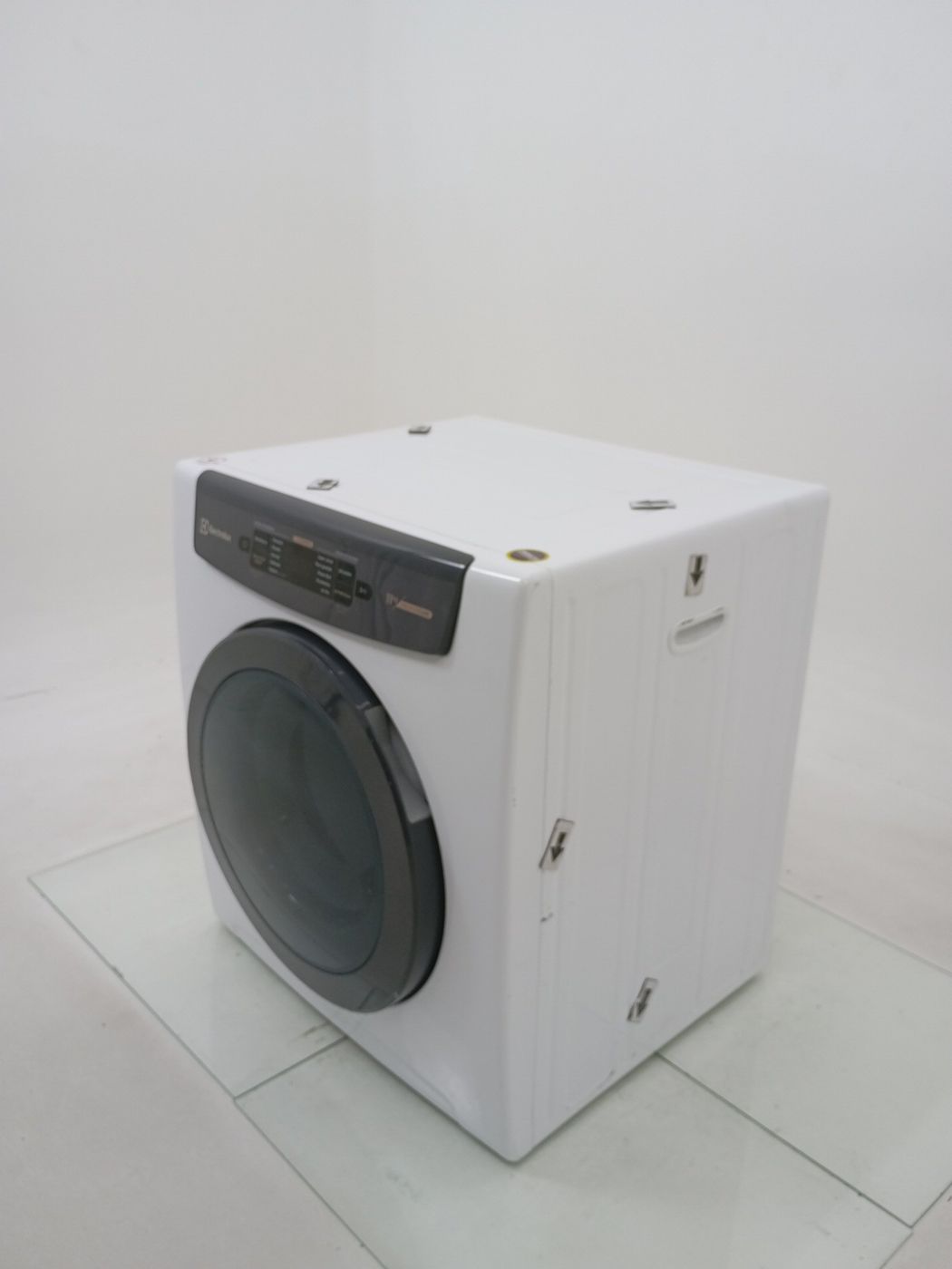 SECADORA ELECTROLUX SVB11 11KG DE PAREDE E PI