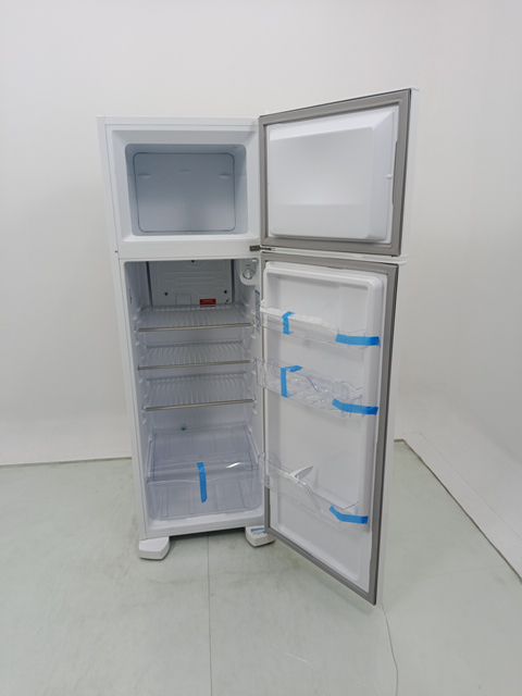 REFRIGERADOR ELECTROLUX DC35A CYCLE DEFROST 2