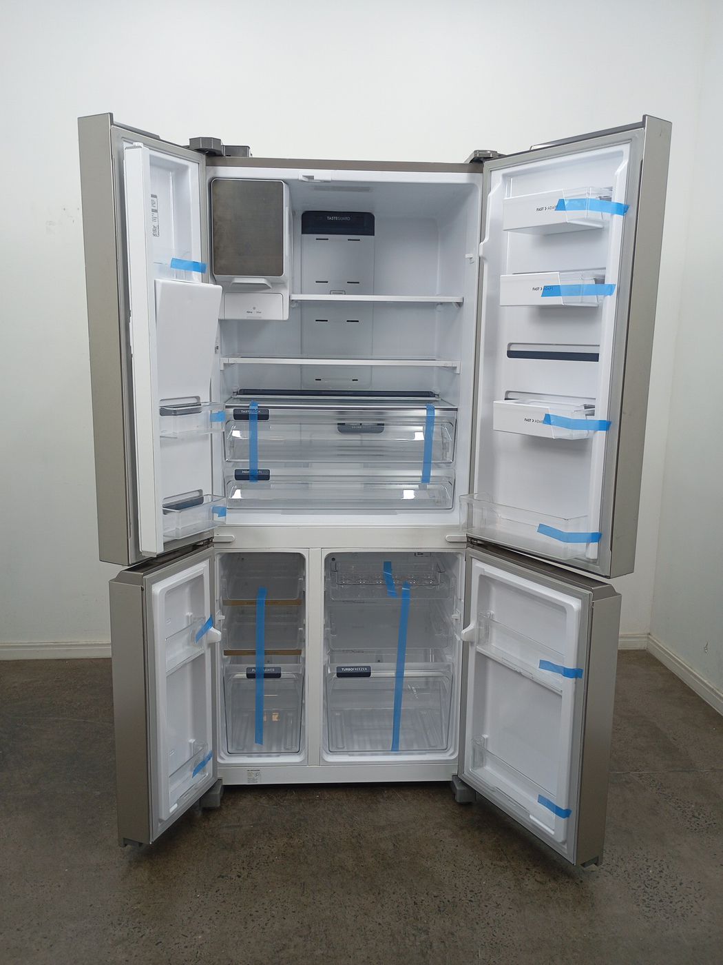 REFRIGERADOR ELECTROLUX IQ8IS MULTIDOOR COM F