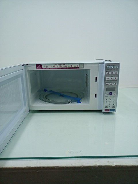 MICRO-ONDAS ELECTROLUX MEO44 34L - BRANCO