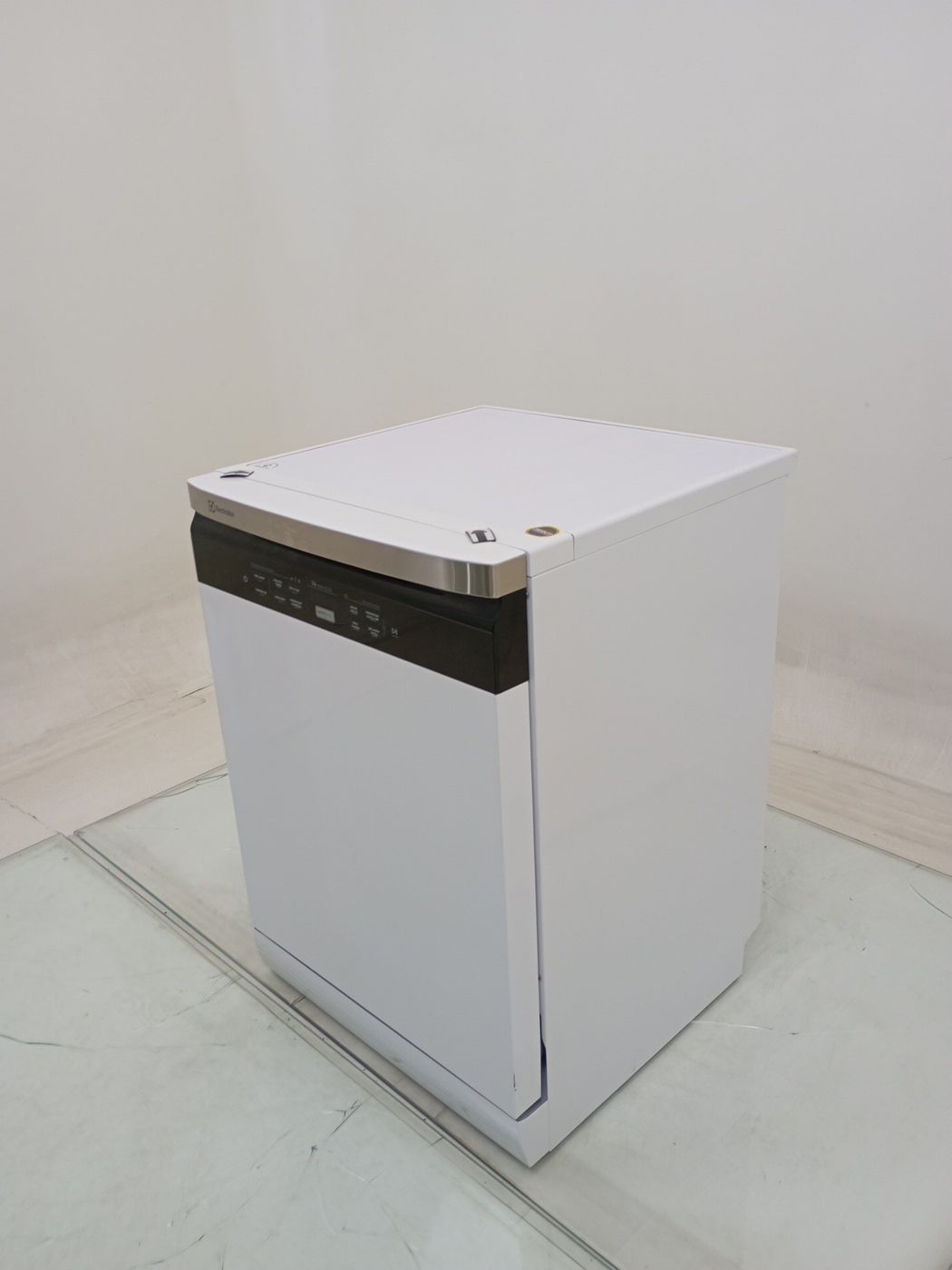LAVA LOUCAS ELECTROLUX LL14B - Lava Louça Ele