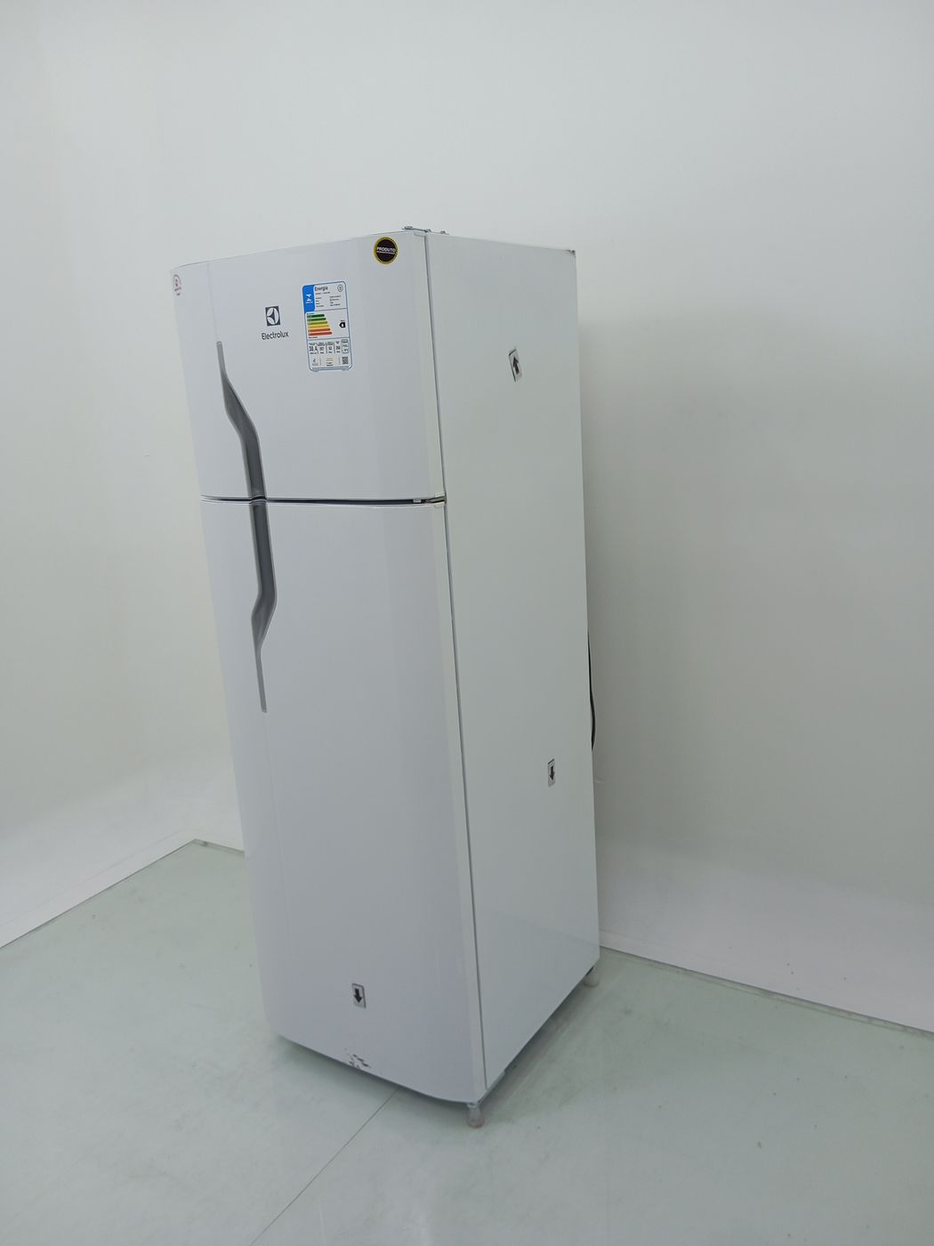 REFRIGERADOR ELECTROLUX DC35A   DUAS PORTAS C
