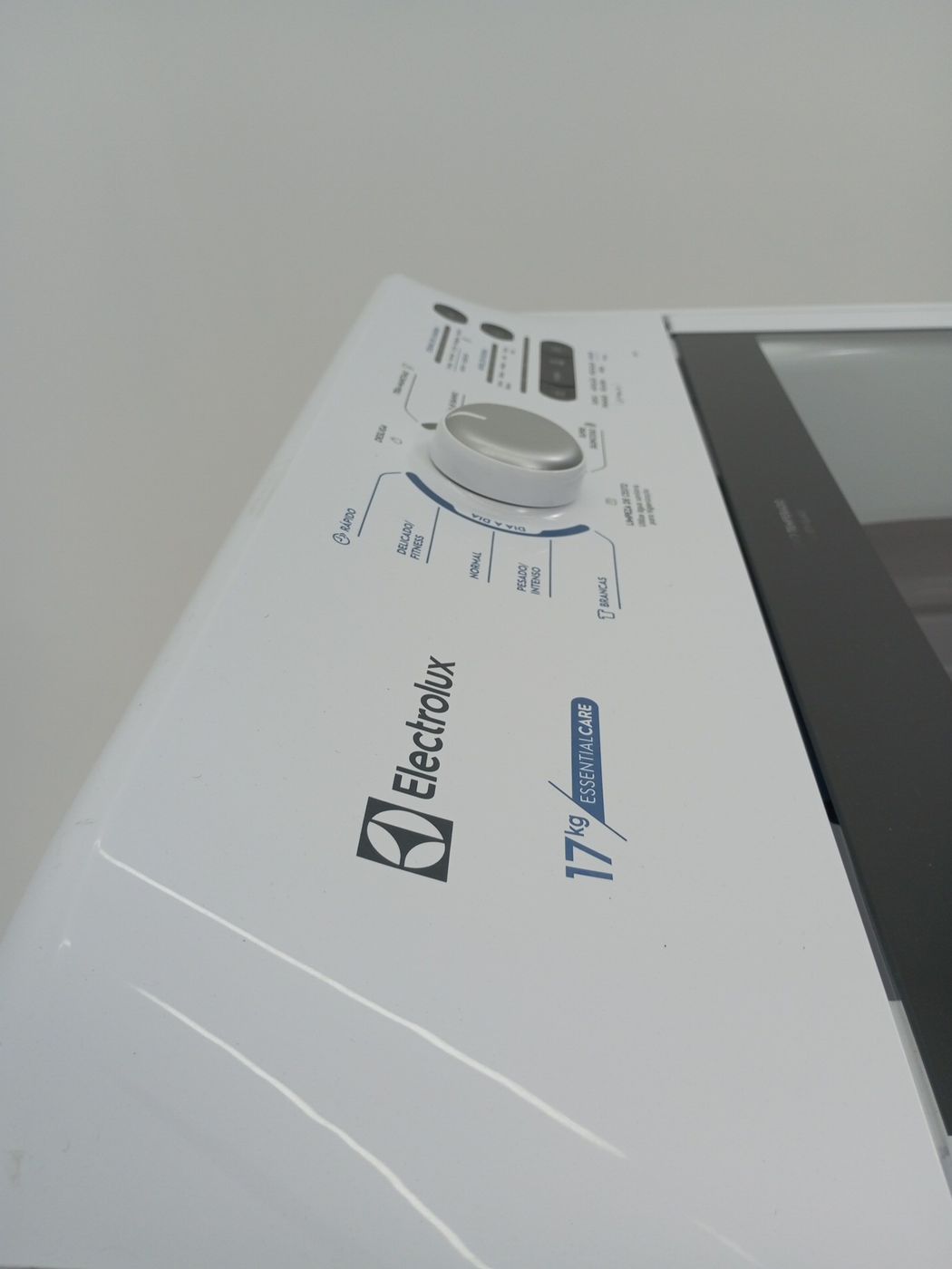 LAVADORA ELECTROLUX LED17 ROUPAS TOP LOAD 17K