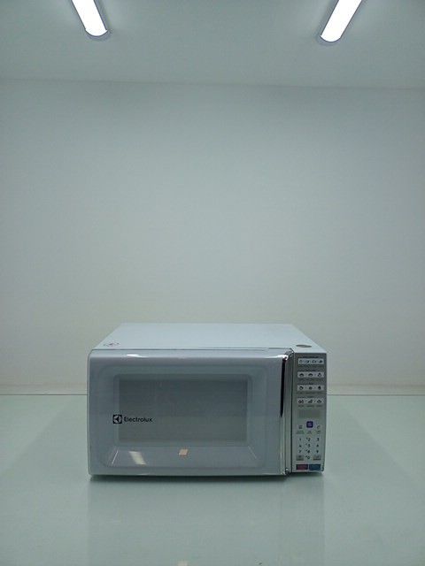 MICRO-ONDAS ELECTROLUX MEO44 34L - BRANCO
