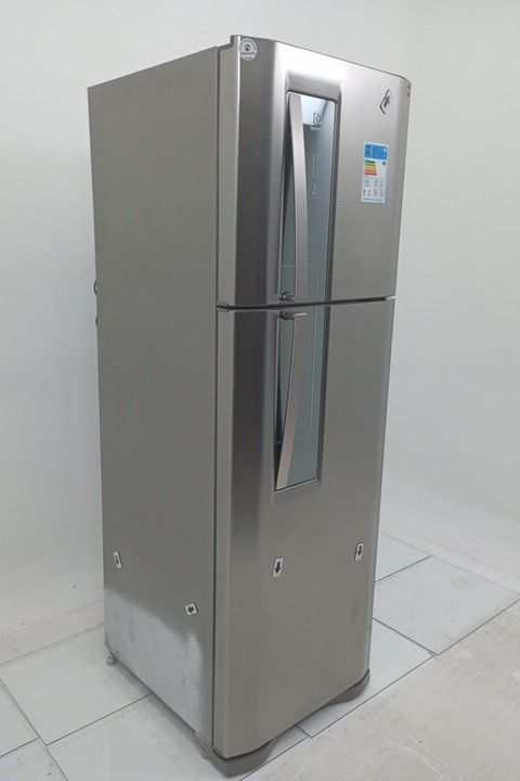 REFRIGERADOR ELECTROLUX TF42S FROST FREE 382L