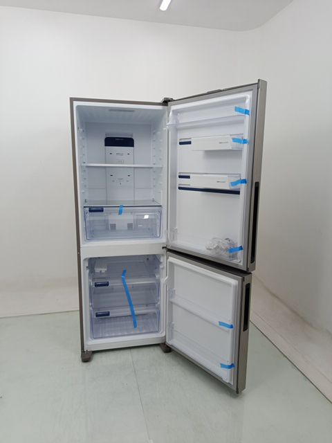 REFRIGERADOR ELECTROLUX IB7S - Refrigerador E
