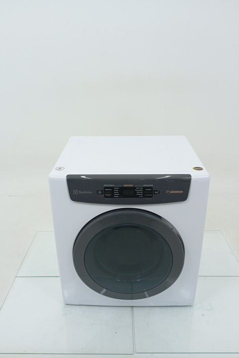 SECADORA ELECTROLUX SVB11 DE PAREDE E PISO 11