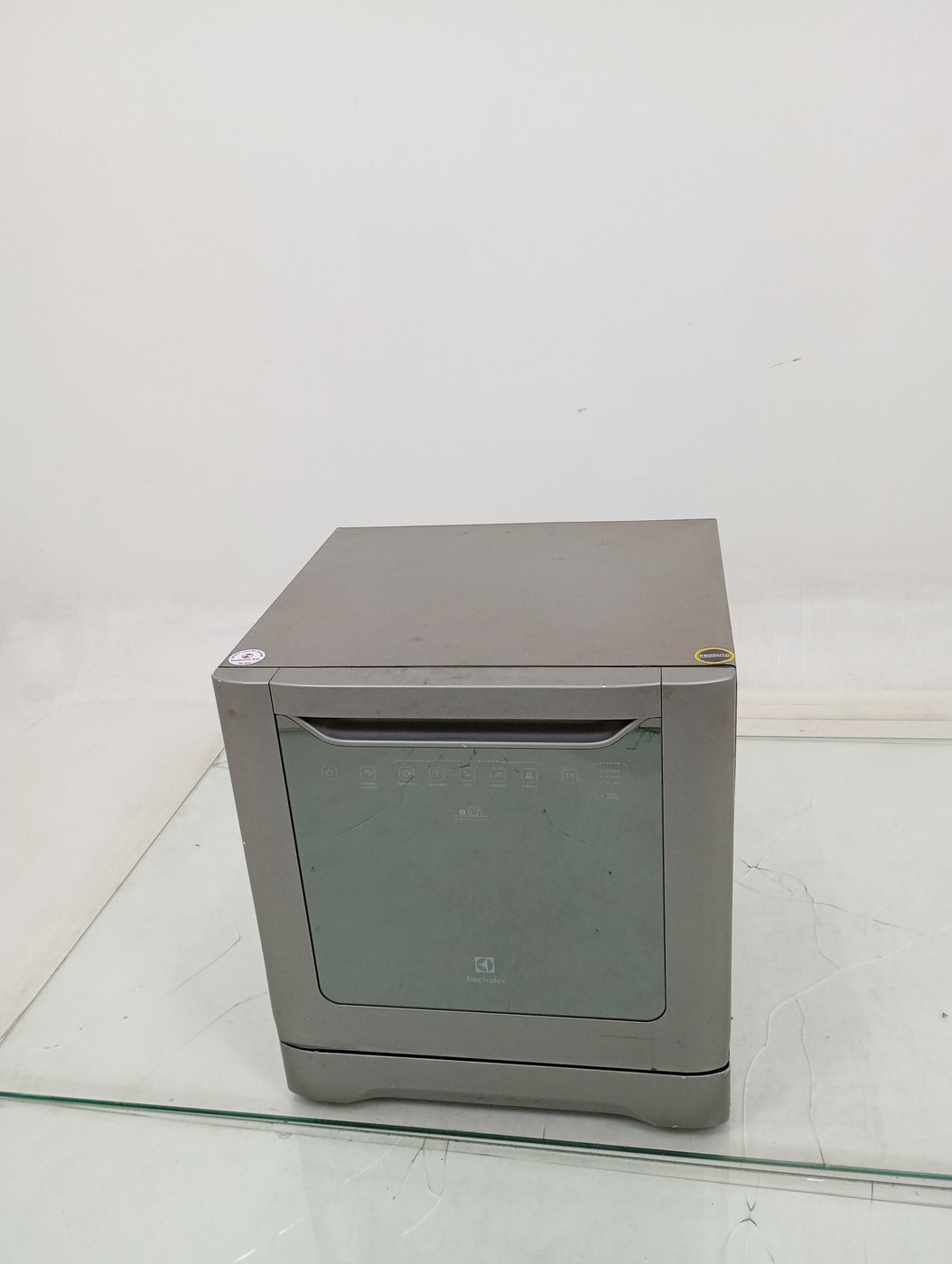 LAVA LOUCAS ELECTROLUX LE08S - Lava Louça Ele