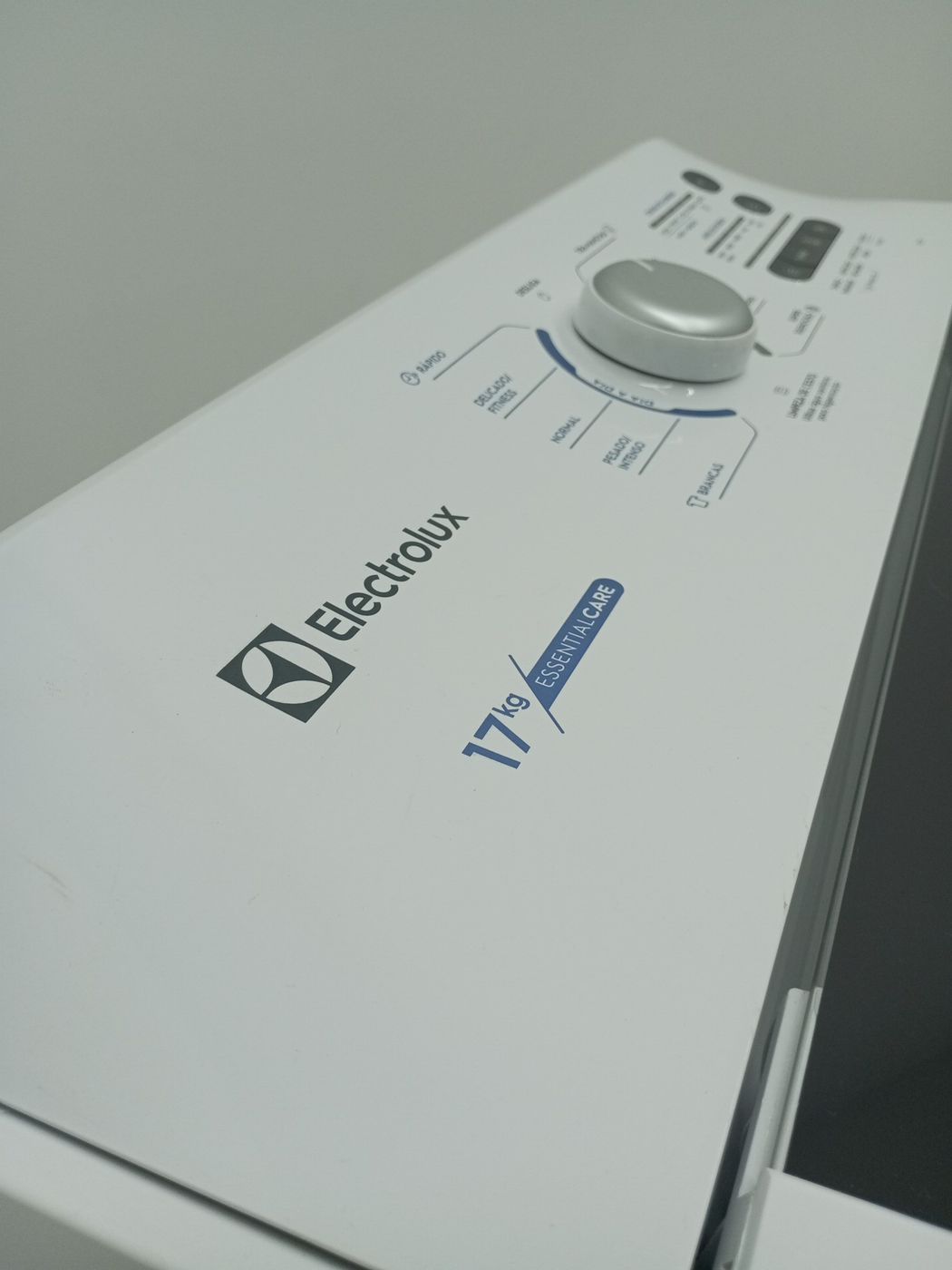 LAVADORA ELECTROLUX LED17 ROUPAS TOP LOAD 17K
