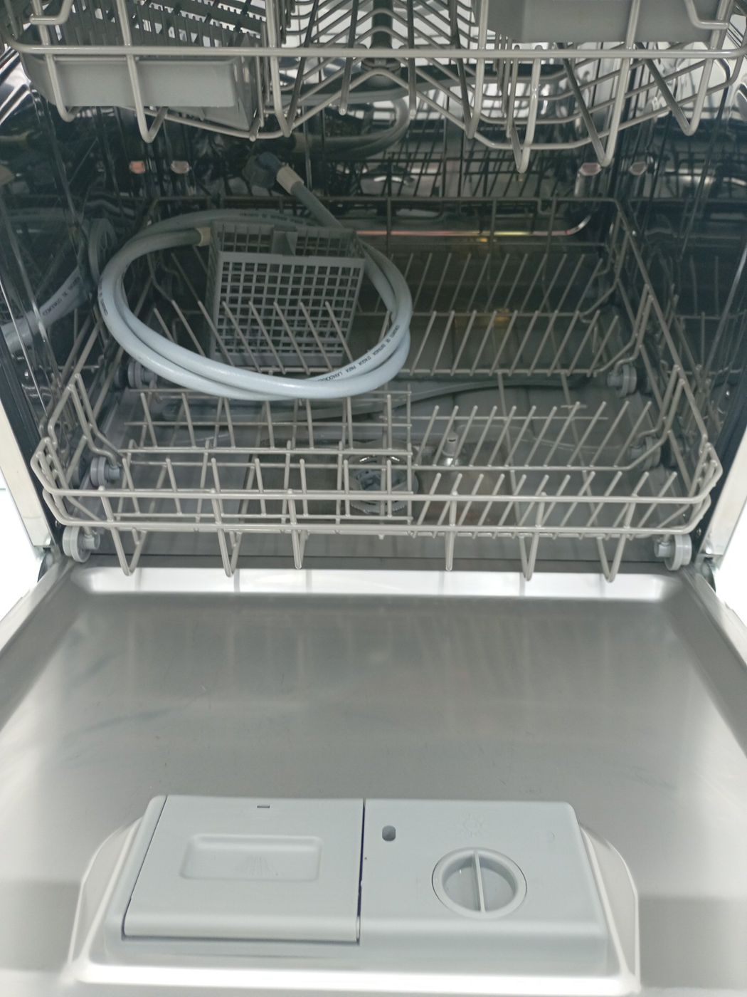 LAVA LOUCAS ELECTROLUX LV08B 8 SERVICOS - BRA