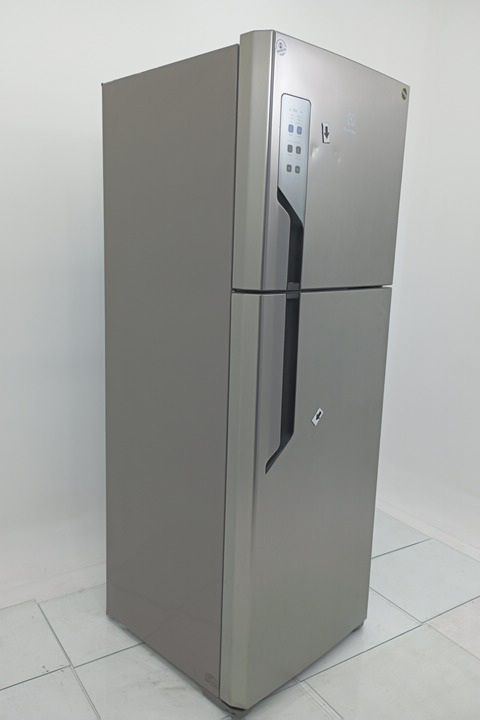 REFRIGERADOR ELECTROLUX IT56S DUAS PORTAS FRO