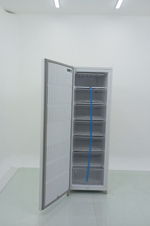 FREEZER ELECTROLUX FEI27 VERTICAL CYCLE DEFRO