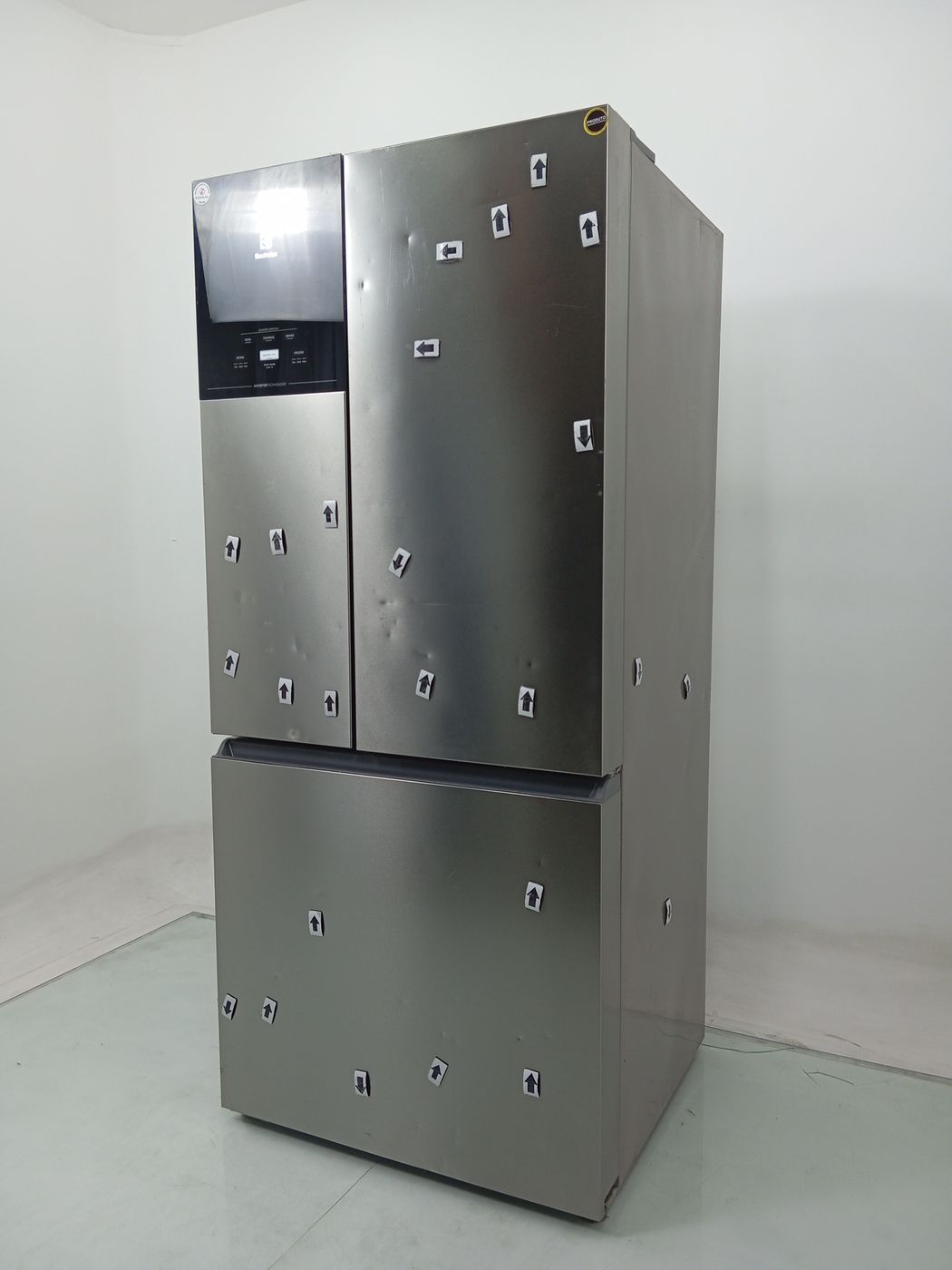 REFRIGERADOR ELECTROLUX IM8S - Refrigerador E