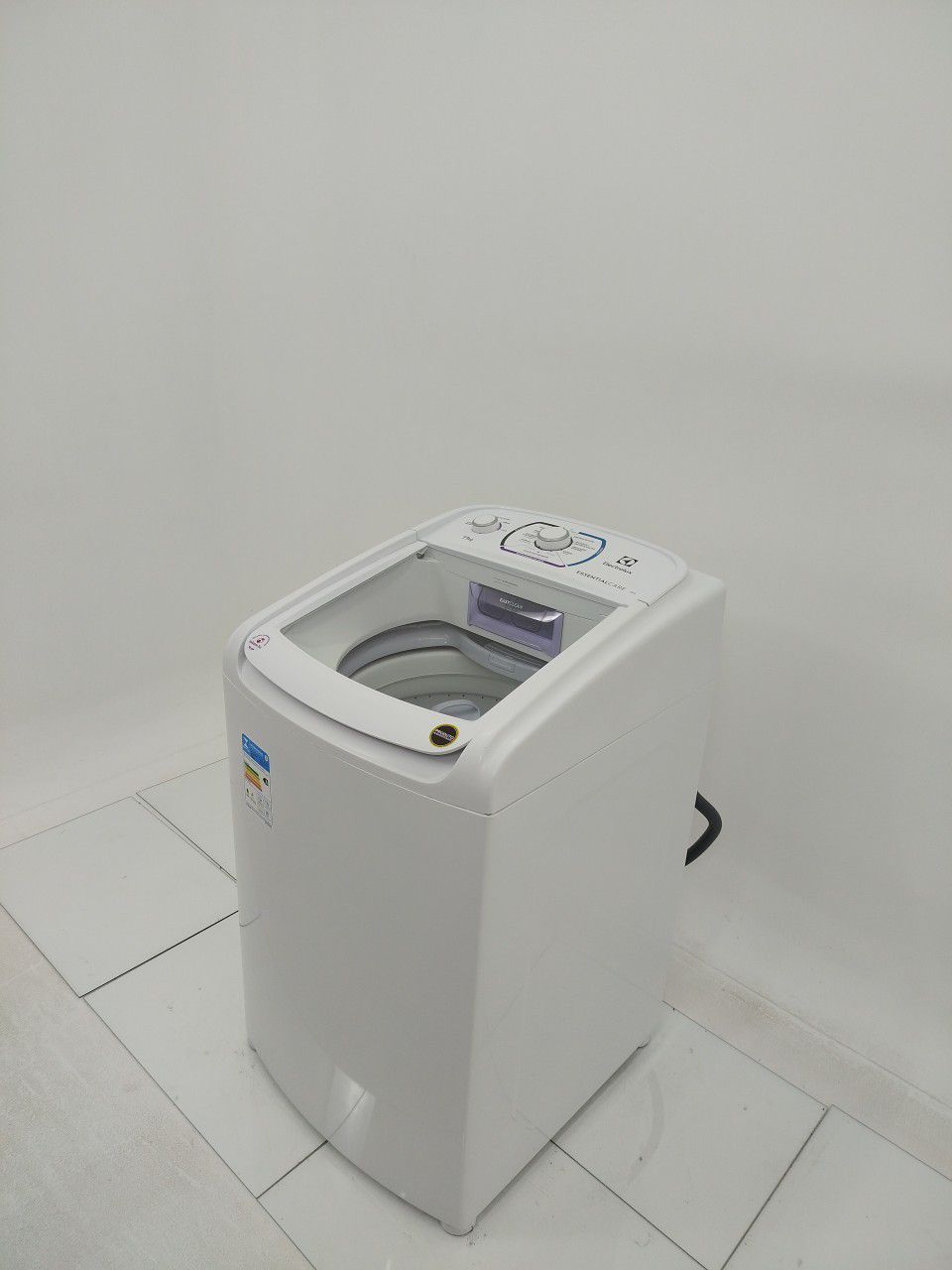 LAVADORA ELECTROLUX LES11 11KG ESSENTIAL - BR