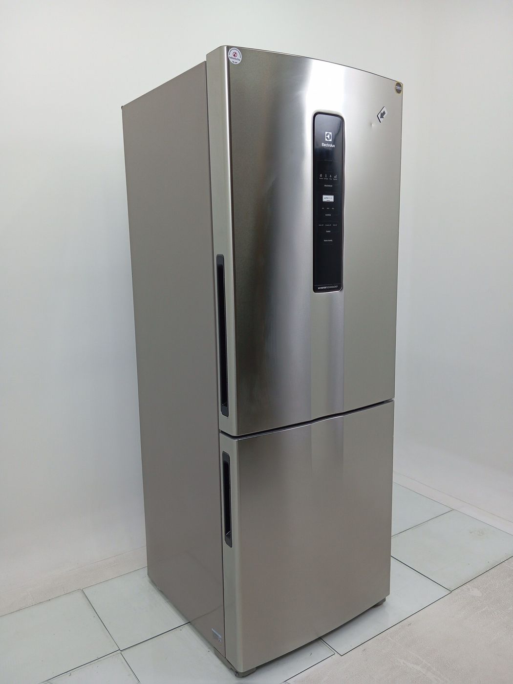REFRIGERADOR ELECTROLUX IB55S DUAS PORTAS INV