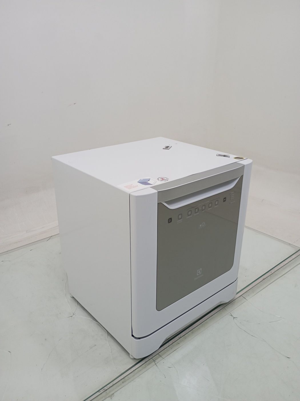 LAVA LOUCAS ELECTROLUX LV08B - Lava Louça Ele