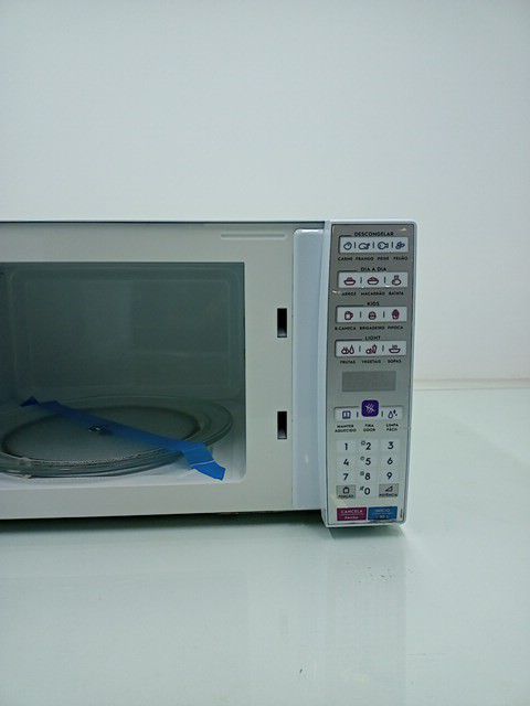 MICRO-ONDAS ELECTROLUX MEO44 34L - BRANCO