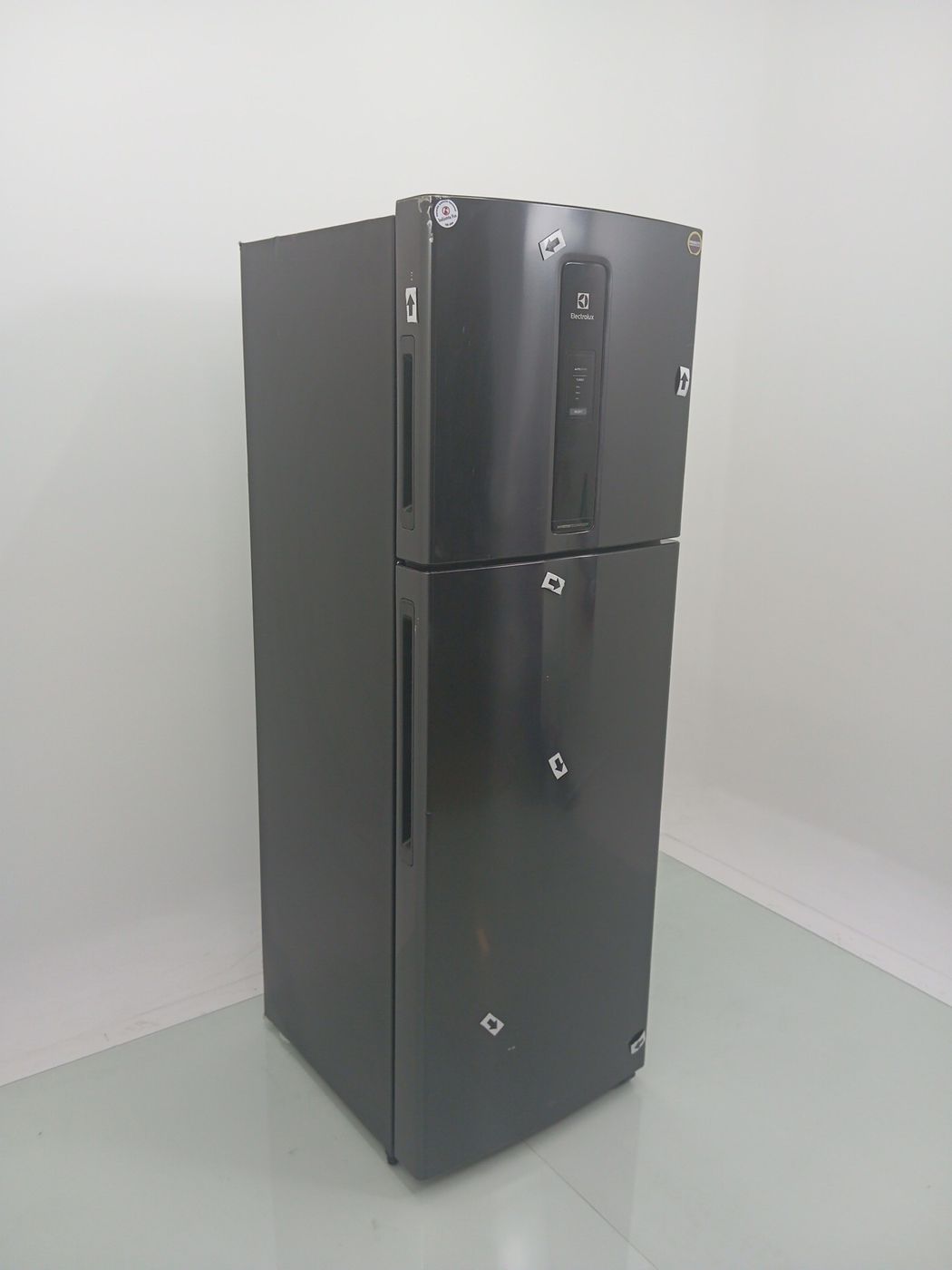 REFRIGERADOR ELECTROLUX IF43B FROST FREE INVE