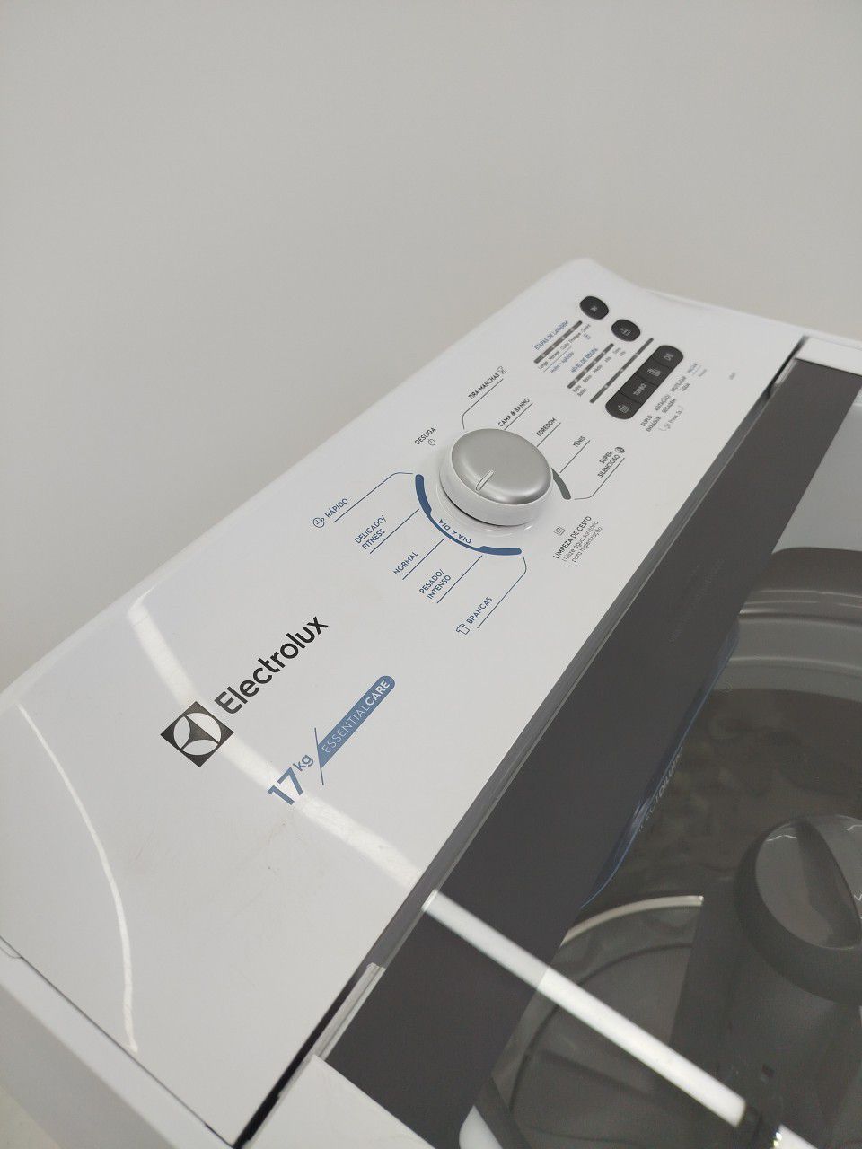 LAVADORA ELECTROLUX LED17 ROUPAS TOP LOAD 17K