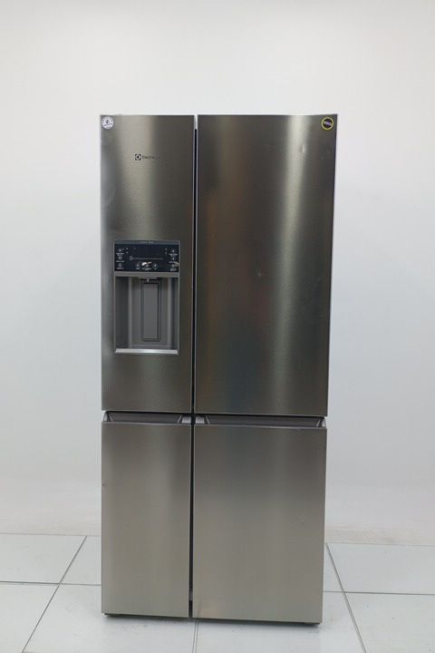 REFRIGERADOR ELECTROLUX IQ8IS MULTIDOOR COM F