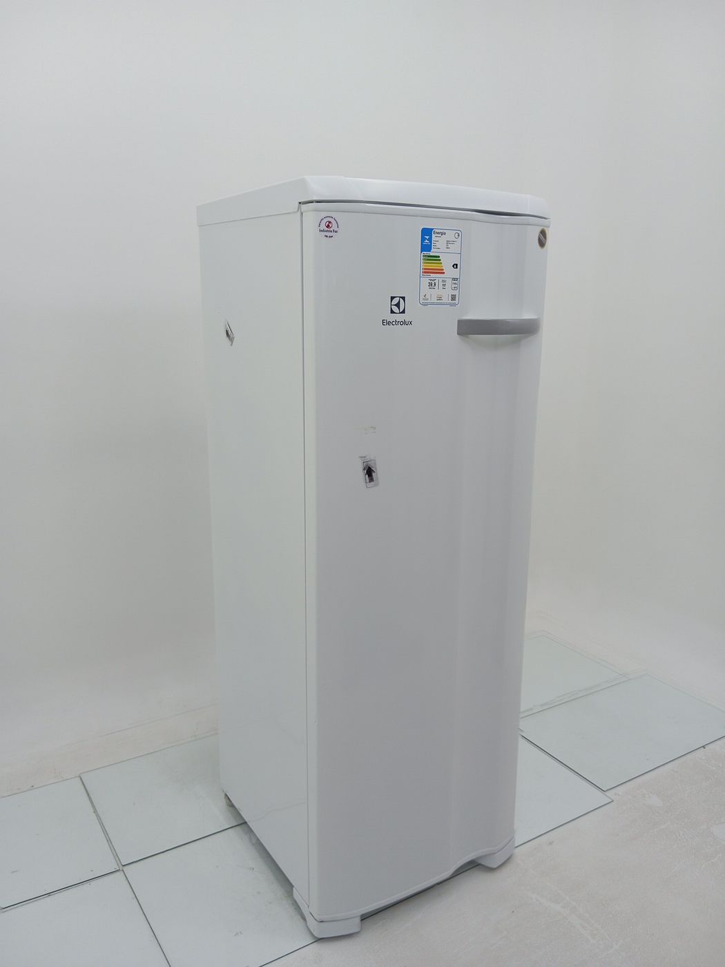 FREEZER ELECTROLUX FE23 VERTICAL CYCLE DEFROS