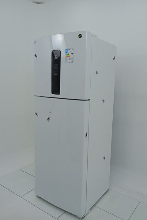 REFRIGERADOR ELECTROLUX IT70 FROST FREE INVER