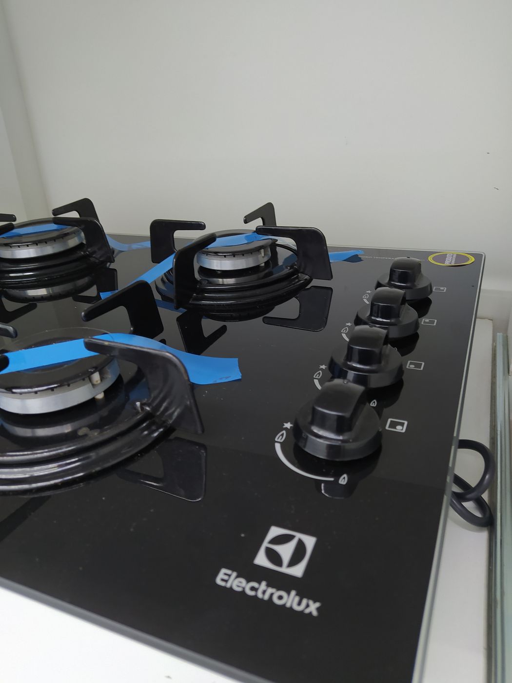 Cooktop Electrolux Ke4gp Gas 4q Ke4gp Preto TudoBônus