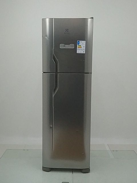 GELADEIRA ELECTROLUX DFX44 FROST FREE 400L EF