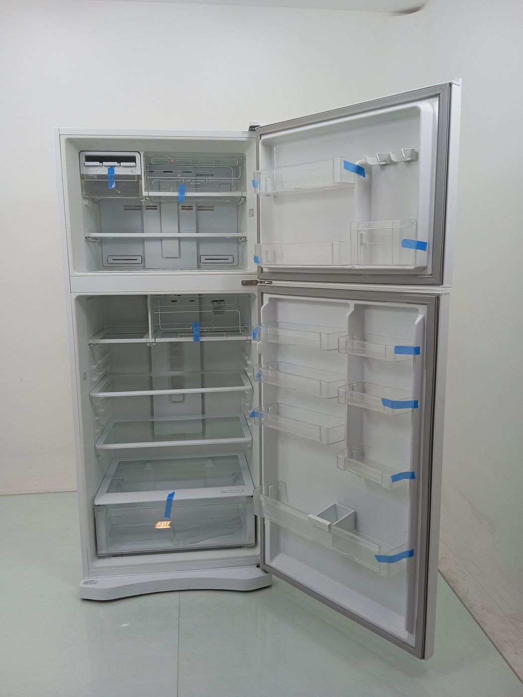 REFRIGERADOR ELECTROLUX DF82 DUAS PORTAS FROS