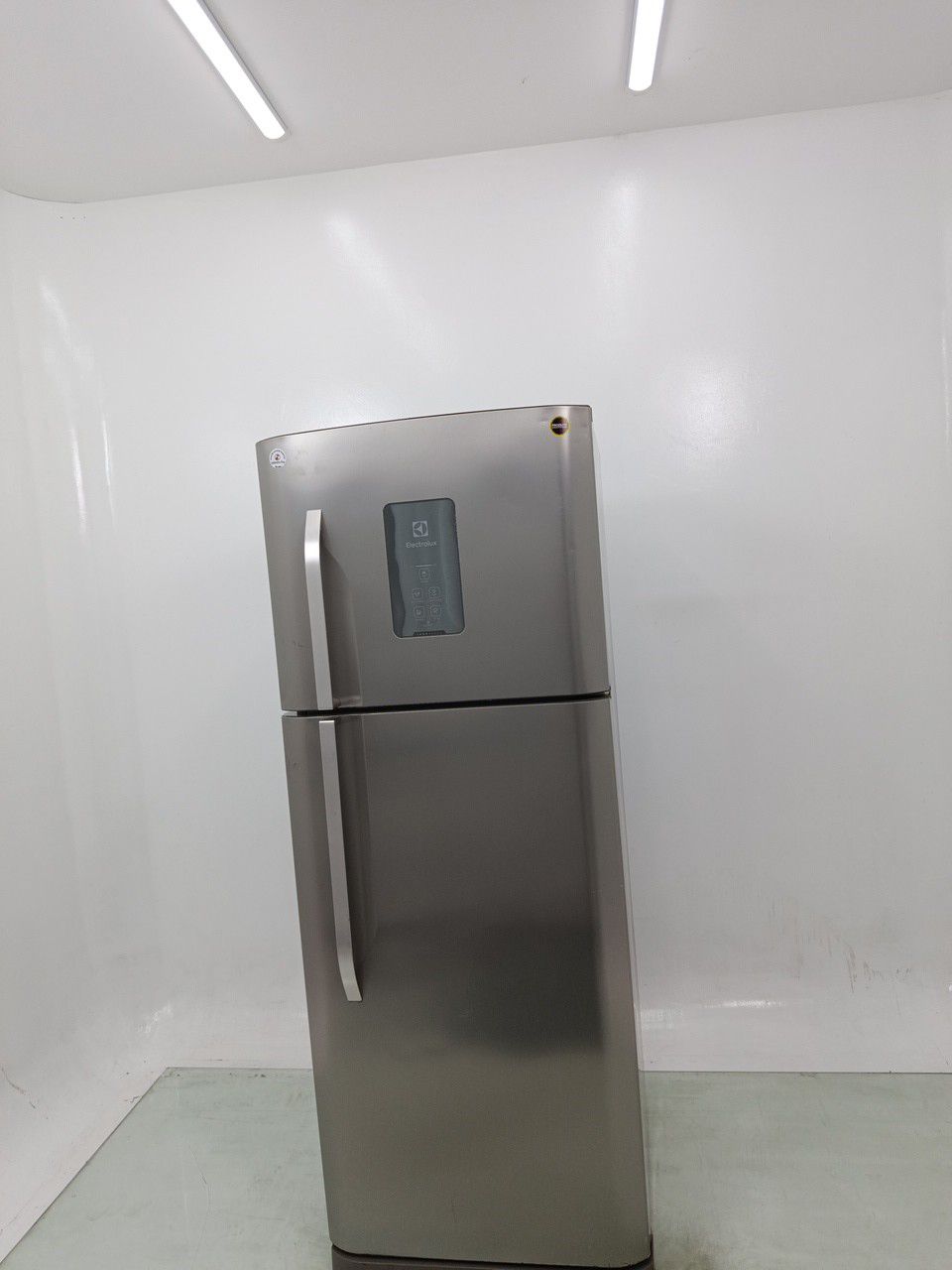 GELADEIRA ELECTROLUX TF51X - GELADEIRA ELECTR