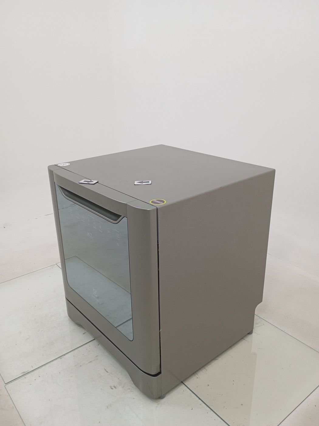 LAVA LOUCAS ELECTROLUX LL08S - Lava Louça Ele