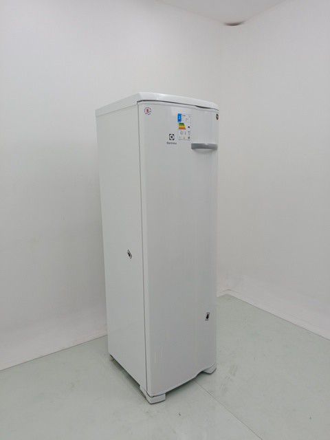 FREEZER ELECTROLUX FE27 VERTICAL CYCLE DEFROS